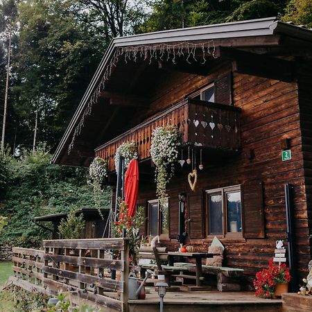 Knusperhaeuschen Villa Sattendorf Luaran gambar