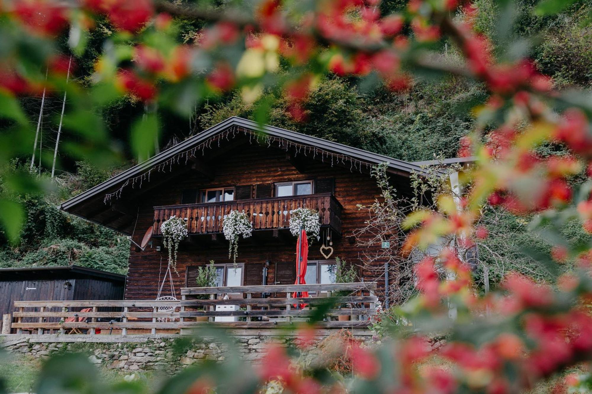 Knusperhaeuschen Villa Sattendorf Luaran gambar