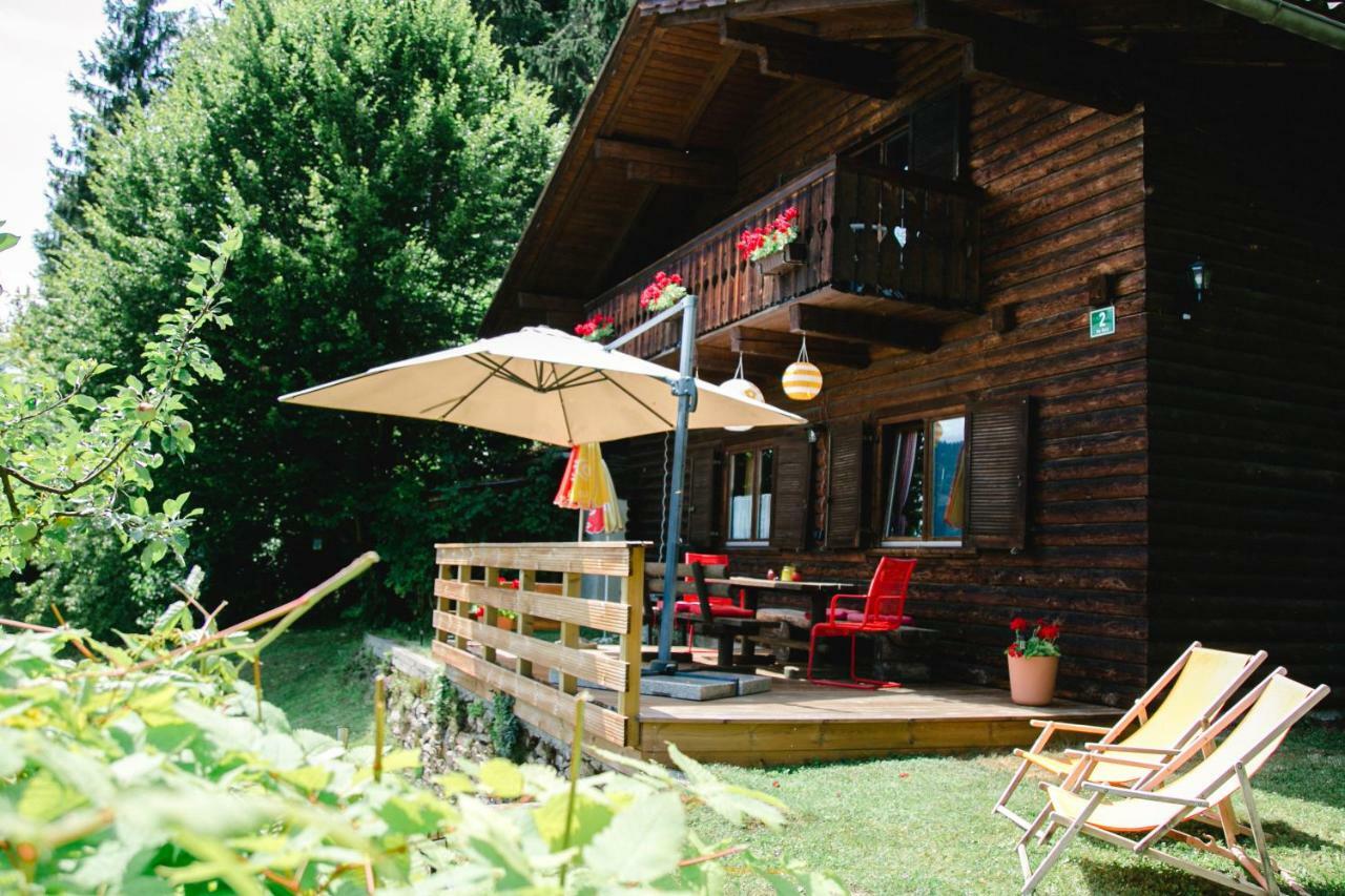 Knusperhaeuschen Villa Sattendorf Luaran gambar